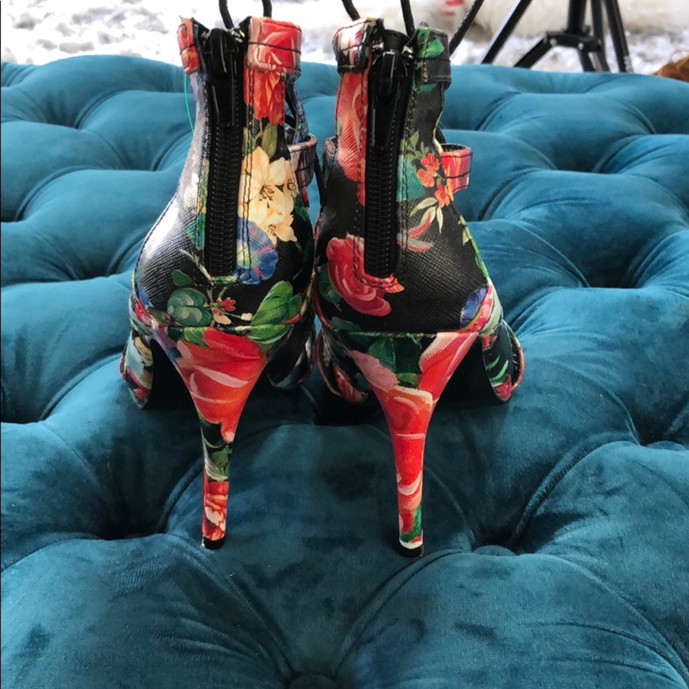 Madden Girl Ditaa Multi colored heels open toe - Picture 4 of 8